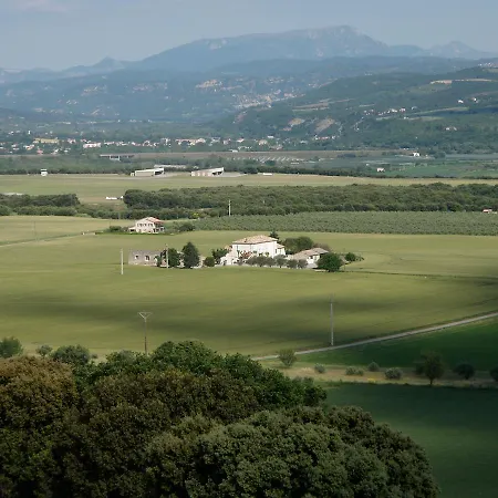 Le Jas Vieux Bed & Breakfast 3*