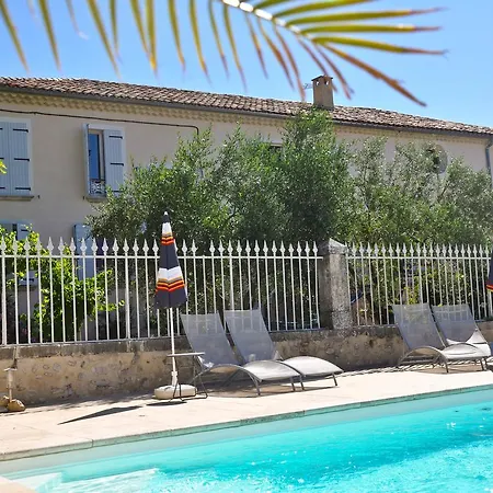 Le Jas Vieux Bed & Breakfast