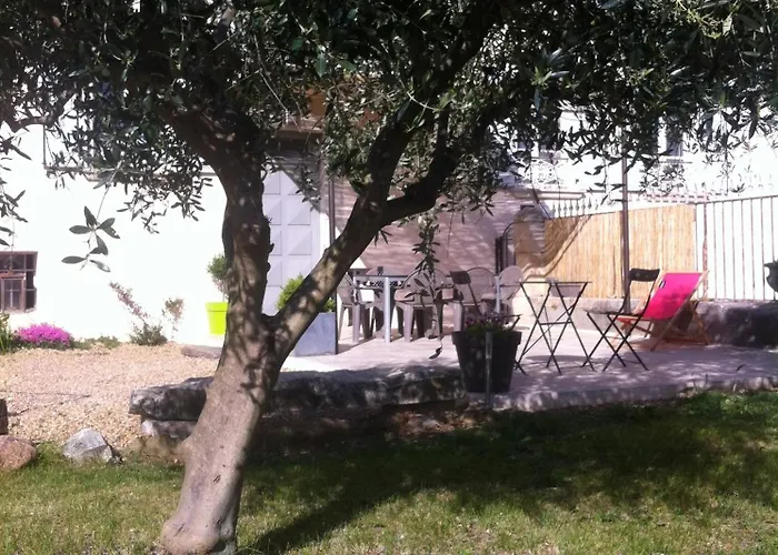 Le Jas Vieux Montfort (Alpes-de-Haute-Provence)